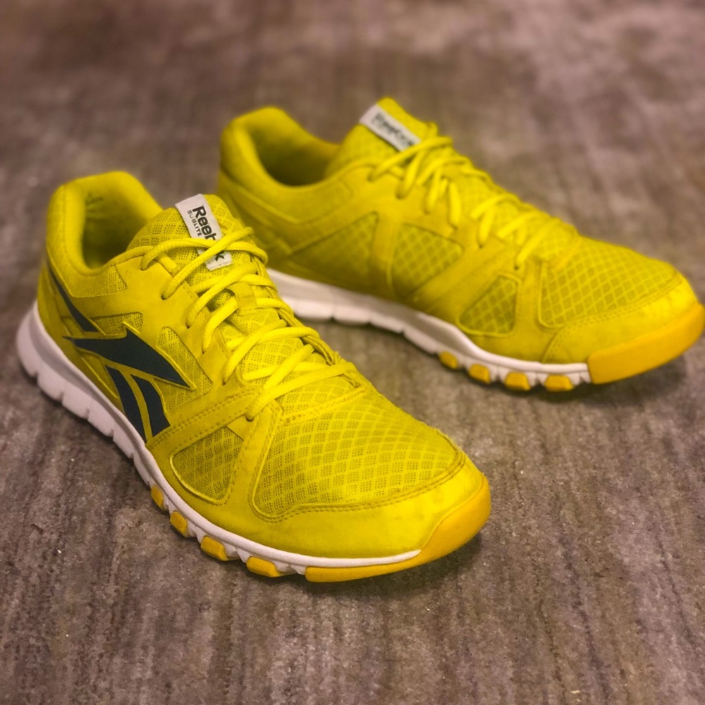 Reebok Mens 10.5 sublite basketball shoes